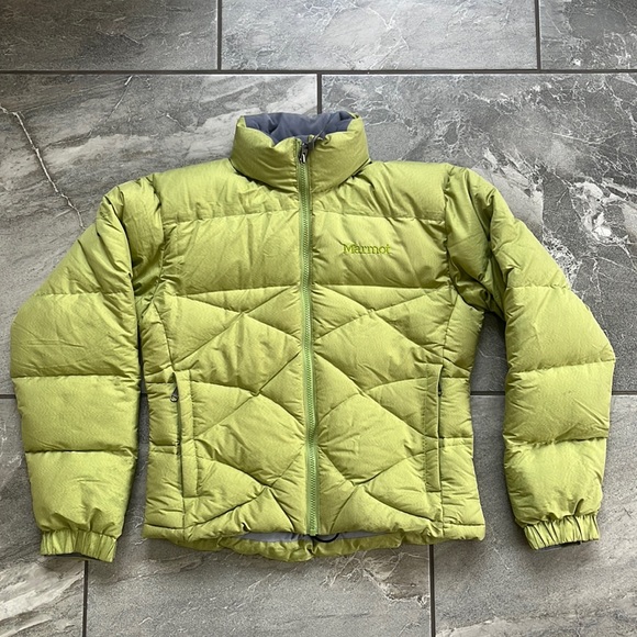 Marmot Jackets & Blazers - Marmot 700 Fill Down puffer cropped length pale green hood size XS